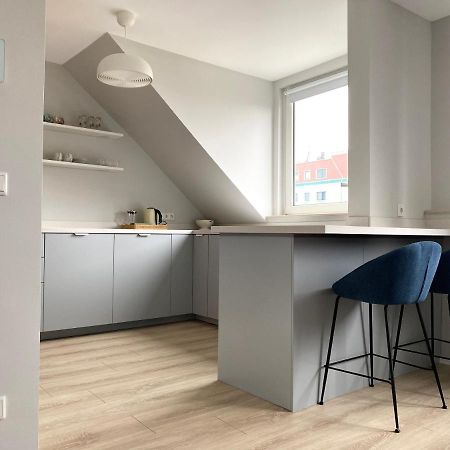 Zentrale Ferienwohnung Fuer Bis Zu 4 Personen بريمرهافن المظهر الخارجي الصورة