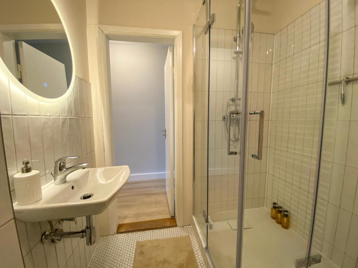 Zentrale Ferienwohnung Fuer Bis Zu 4 Personen بريمرهافن المظهر الخارجي الصورة